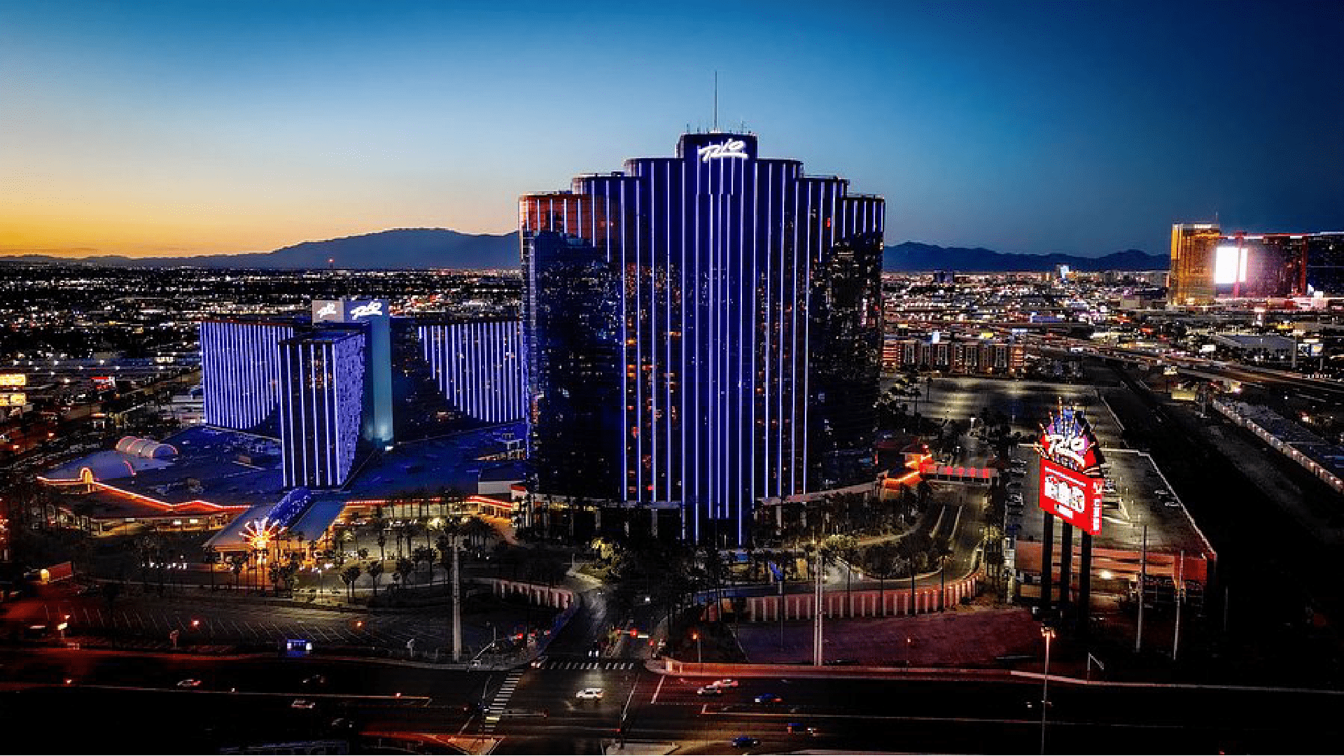 Las Vegas Police Hunt Woman Accused of Killing Victim with Fentanyl